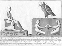 figura egizia con la Sfinge, simbolo del Nilo; sparviere sacro; coppia egizia col simbolo della propagazione 